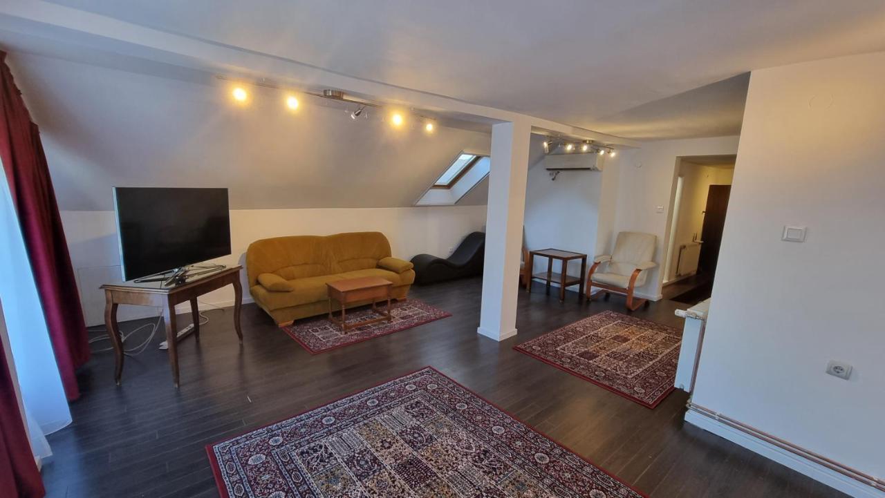 Vila Parc كلوج-نابوكا المظهر الخارجي الصورة
